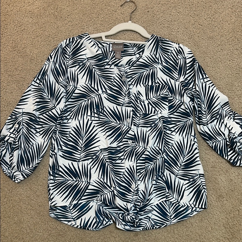 Chico's Black and White 3/4 Sleeve Button Down Blouse